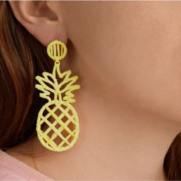 NEW BaubleBar Bermuda Pineapple Drop Earrings - Picture 2 of 7